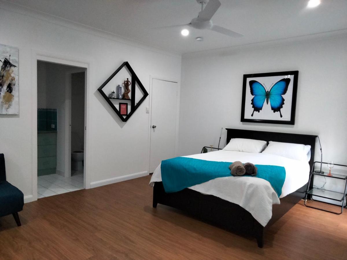 Vista Hinchinbrook Aparthotel Cardwell Exterior foto